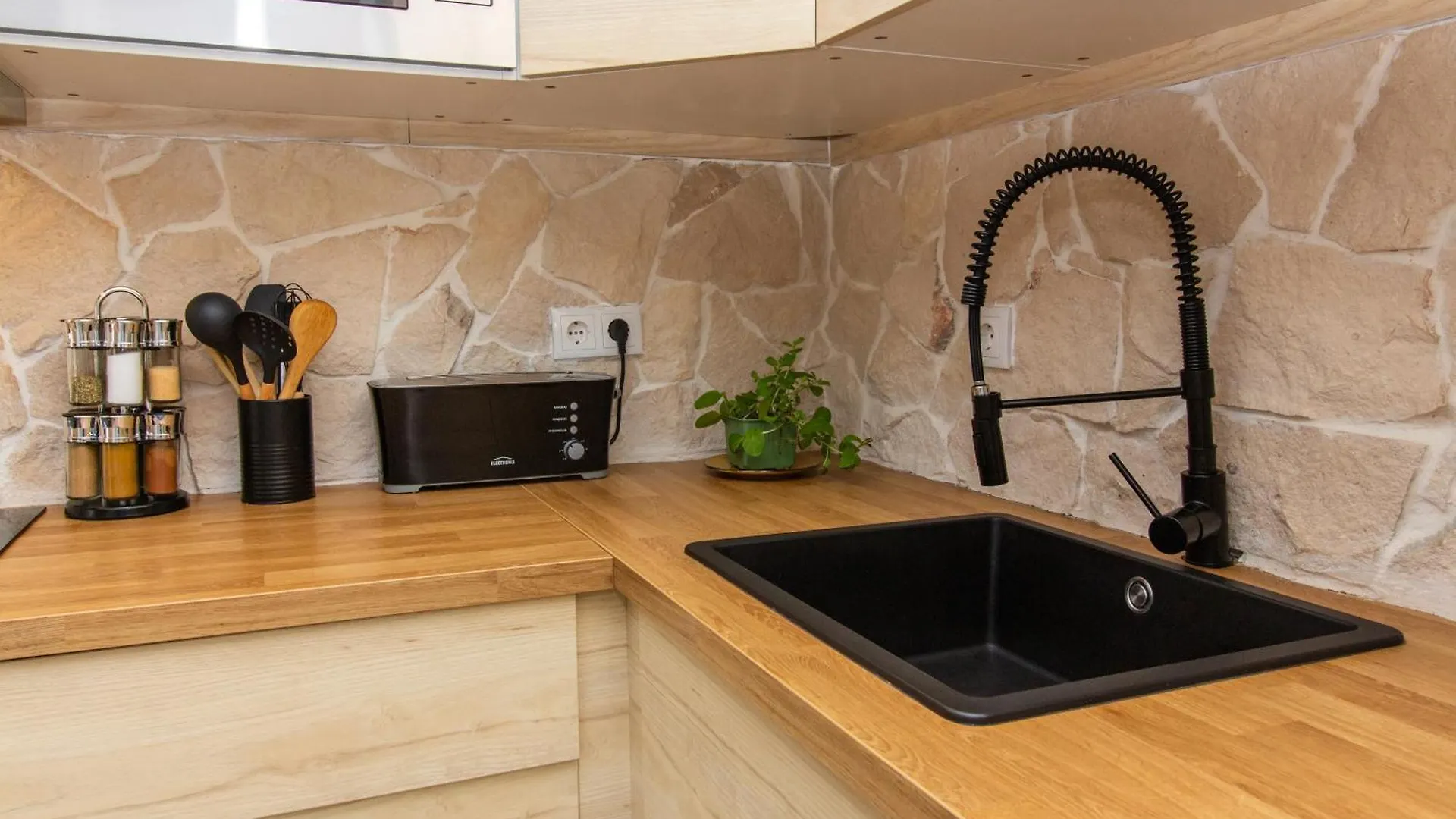 Gyula Old Town Apartment アルブフェイラ